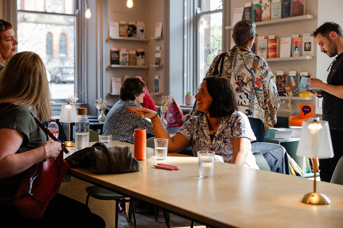 link to Café section