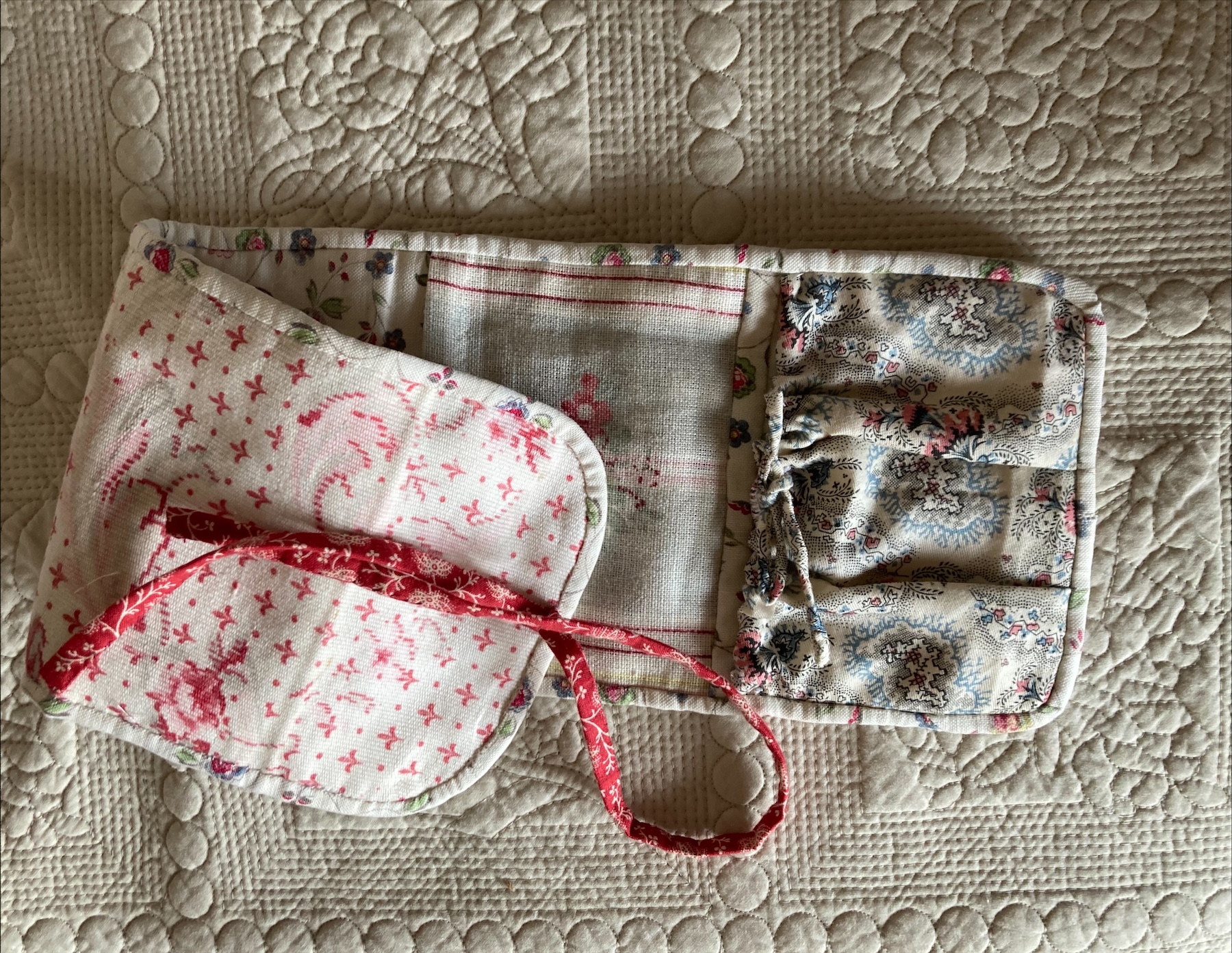 Hand-Stitched Historic Sewing Roll ("Huswif")