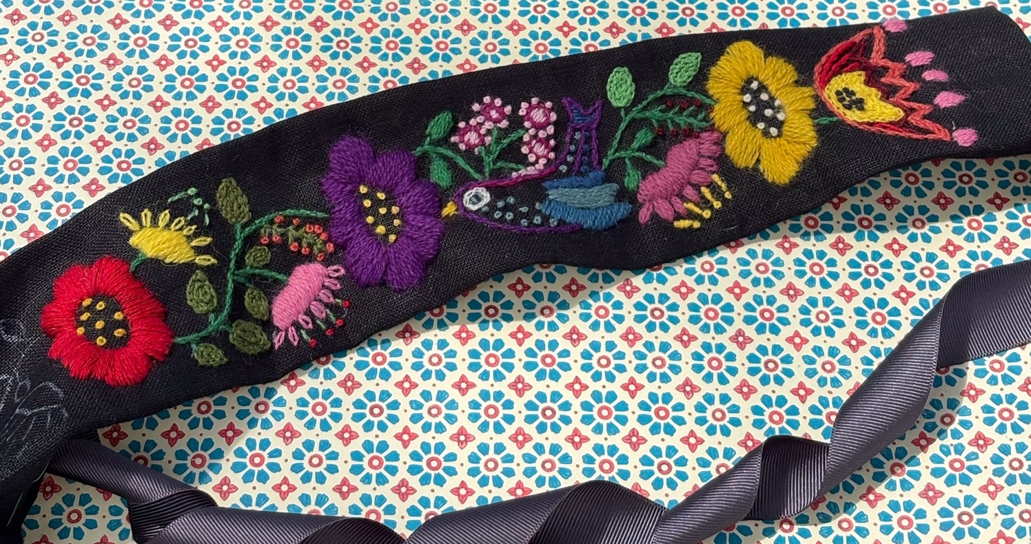 Embroidered Linen Belt