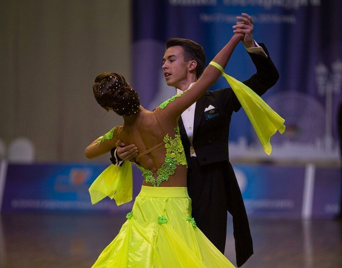 european ballroom dancing absolute beginners